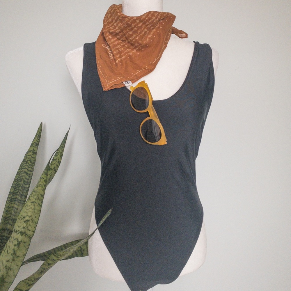 Super Scoop One piece